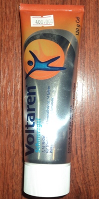 Gel xoa bóp Voltaren Schmerzgel 120g