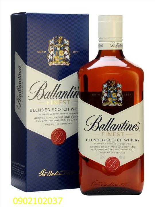 Rượu Ballantines Finest 