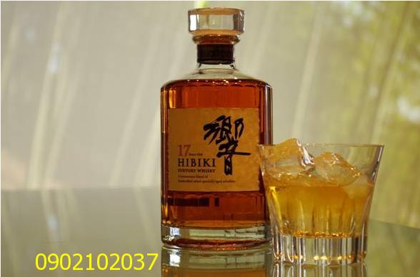 Rượu Hibiki 17 năm 